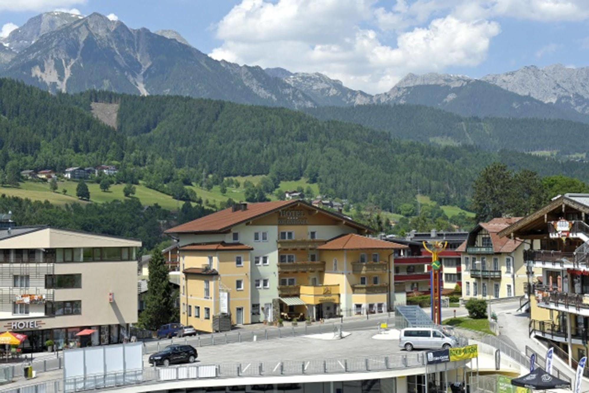 Hotel Die Barbara 4*
